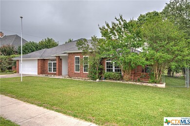 1815 E Robertson Ave, Copperas Cove, TX 76522 - photo 2