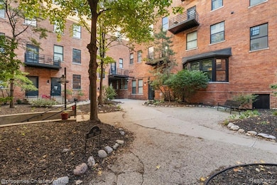 Lofts At Rivertown unit 307, Detroit, MI 48207 - photo 4