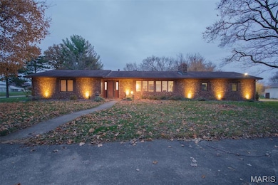 645 Il 185, Vandalia, IL 62471 - photo 3