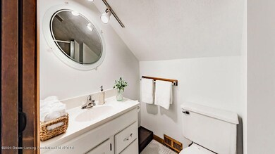 829Newton_Staging06