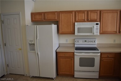 823 Hampton Cir unit 145, Naples, FL 34105 - photo 7