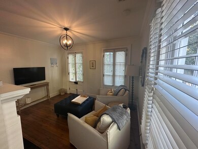 Living Room2