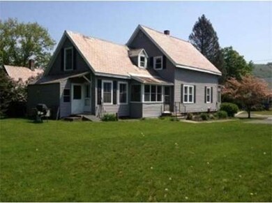 30 Franklin St, Shelburne Falls, MA 01370 - photo 2