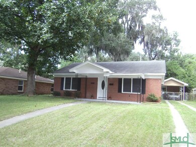 Front of House showing Car Port