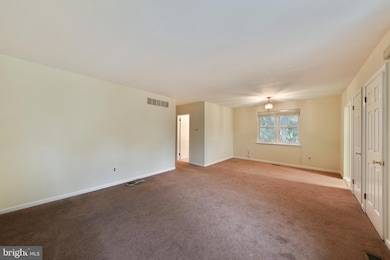 1 W Mill Rd unit UPPER, Flourtown, PA 19031 - photo 6