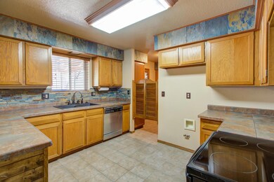 007_Kitchen