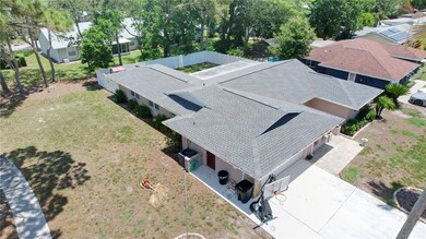 601 Sugar Mill Rd, Tarpon Springs, FL 34689 - photo 2