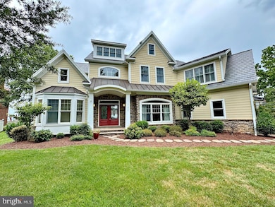 11660 Bachelors Hope Ct, Swan Point, MD 20645 - photo 3