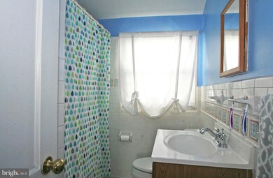 1934 Denbury Dr, Dundalk, MD 21222 - photo 4