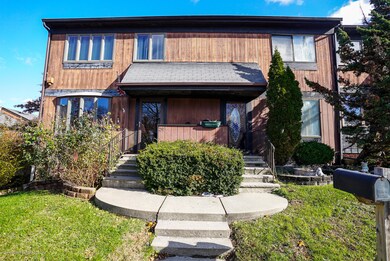 31 Hemlock Ct unit 156, Staten Island, NY 10309 - photo 3