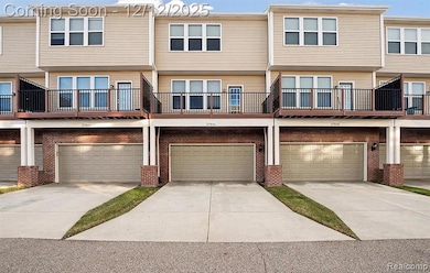 27846 Hopkins Dr, Novi, MI 48377 - photo 3