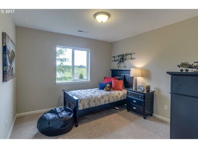 2498 Satter St, West Linn, OR 97068 - photo 7