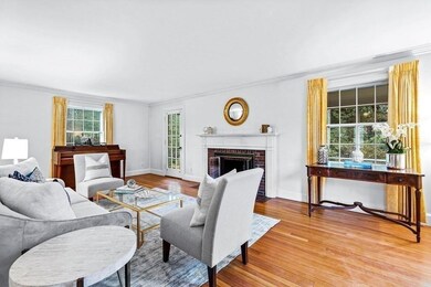 111 Merriam St, Weston, MA 02493 - photo 4