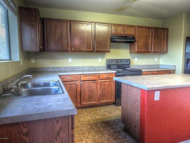 Kitchen 2