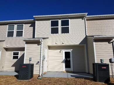 807 Chevelle Dr, Statesville, NC 28677 - photo 3