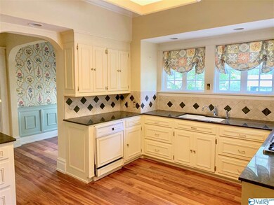 118 Fairoaks St, Gadsden, AL 35901 - photo 6