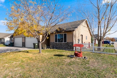 4208 Sunny Brook Dr, Pocatello, ID 83202 - photo 3