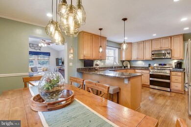 8420 Crown Place, Alexandria, VA 22308 - photo 4