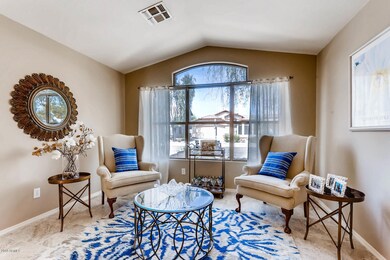 4626 E Weaver Road Phoenix AZ -large-004