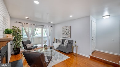 13119 Wonderland Way unit 2, Germantown, MD 20874 - photo 2