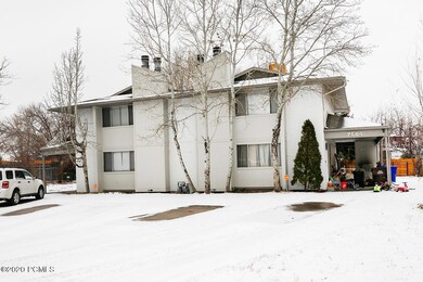 7684 S 455 E Midvale UT 84047-large-002-