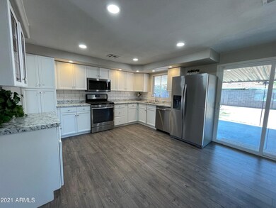 6402 W Monte Vista Rd, Phoenix, AZ 85035 - photo 3