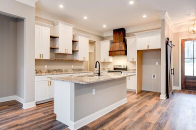 2 (3 of 26) Kitchen