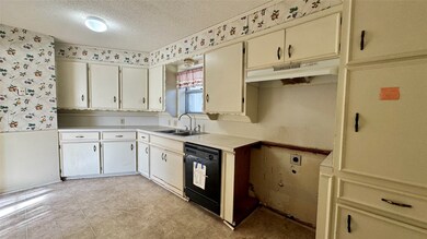 100 Poinsetta Cir, Terrell, TX 75160 - photo 7