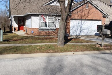1112 Rotherham Ln, Beech Grove, IN 46107 - photo 2