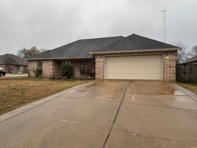 3309 Arkansas Dr, Benton, AR 72015 - photo 2