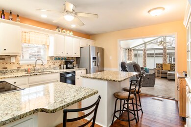 8207 Happiness Way, Louisville, KY 40291 - photo 7