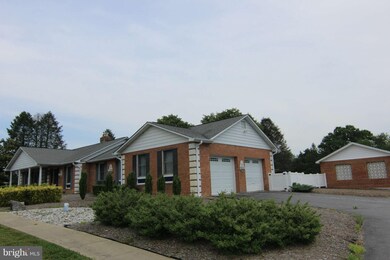 3317 Royale Glen Ct, Davidsonville, MD 21035 - photo 4