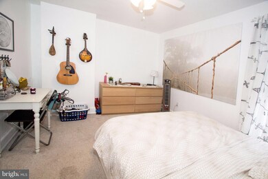 1009 O St NW unit 4, Washington, DC 20001 - photo 6