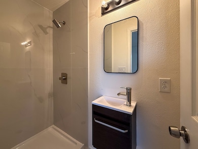 4235 Dacca Dr, Houston, TX 77047 - photo 5