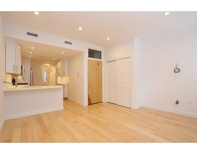 348 Hanover St, Boston, MA 02113 - photo 4