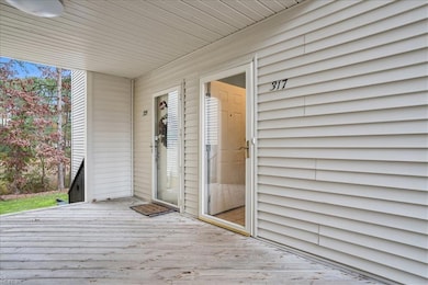 317 River Forest Rd unit 49, Virginia Beach, VA 23454 - photo 2