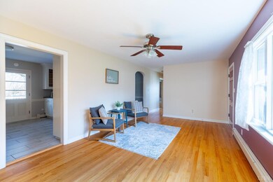 299 Seminole Dr, Madison Heights, VA 24572 - photo 7