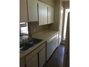 10701 Forest Ridge Ln, El Paso, TX 79935 - photo 7