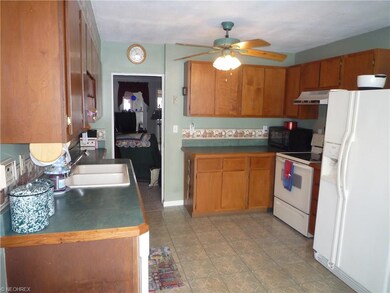 4715 Avenue B, Huron, OH 44839 - photo 5