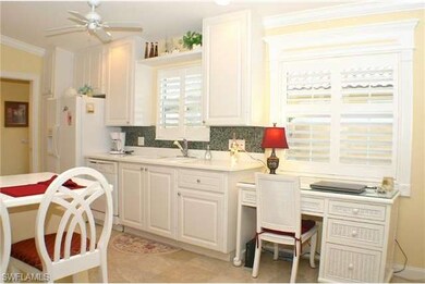 Kitchen & Office Nook