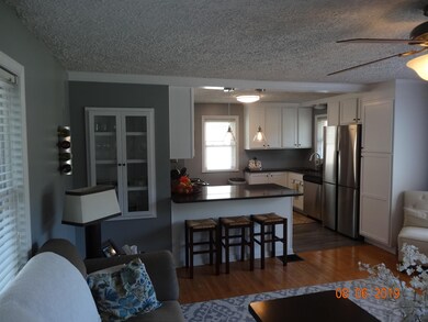 OPEN TO NEW KITCHEN