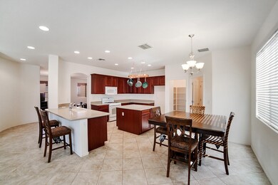 breakfast bar and eating area