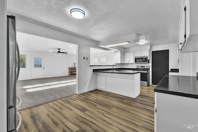 7446 Glenridge View Dr, Boise, ID 83709 - photo 5