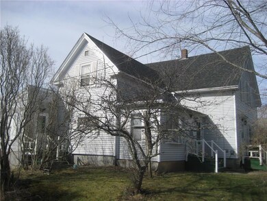 Exterior left side