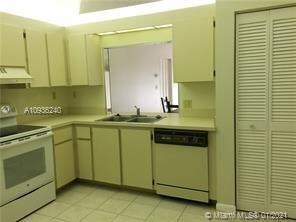 7131 Mimosa Way unit 52, Tamarac, FL 33321 - photo 6