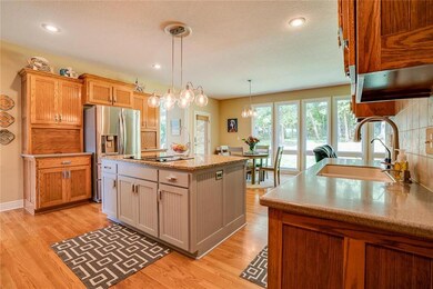 7557 Legler St, Shawnee, KS 66217 - photo 6