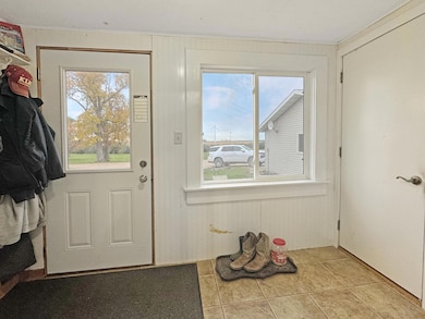 281 20th Ave, Edgerton, MN 56128 - photo 6