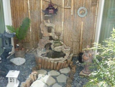 Atrium with Oriental Theme