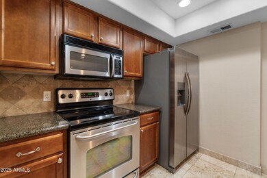 11-Kitchen