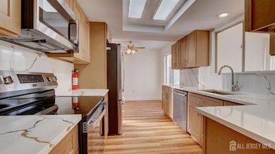 368 Metuchen Dr unit C, Monroe Township, NJ 08831 - photo 5